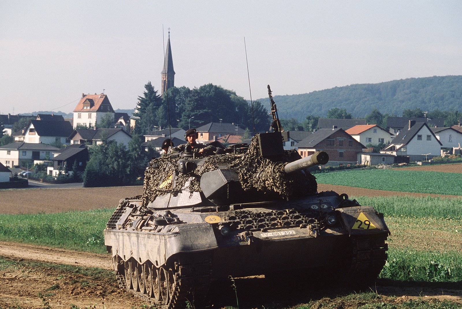 Bundeswehr Leopard 1 main battle tank during the Confident Enterprise phase of REFORGER / AUTUMN FORGE 83. 27 September 1983. Near Effolderbach, Hesse, West Germany. U.S. Defense Visual Information Center / Air Force source; vehicle exact subvariant not identified in the Commons description. [I3].