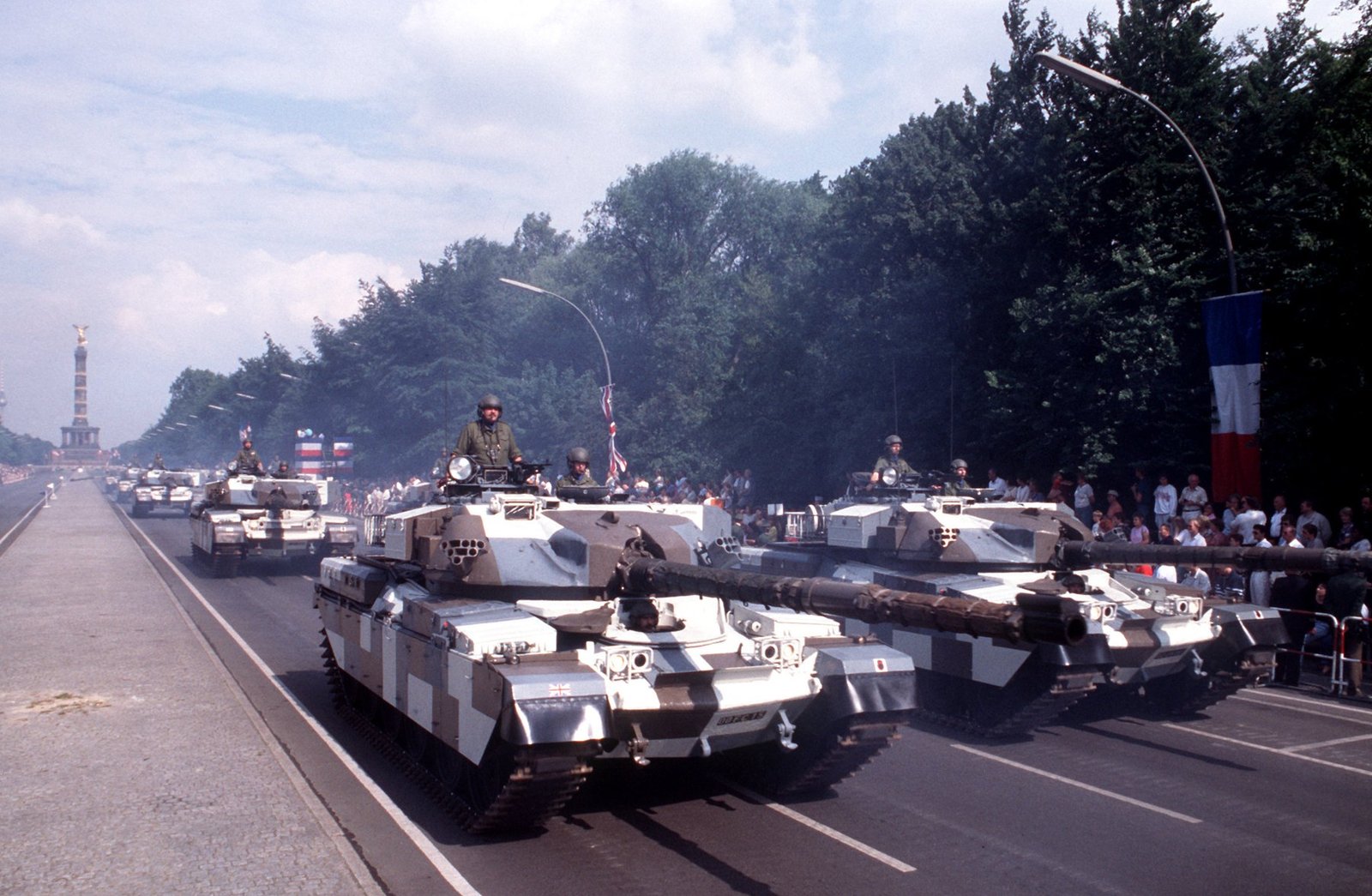 British Chieftain MBTs in West Berlin during the final annual Allied Forces Day parade, 18 June 1989; a service-context image rather than a museum display.