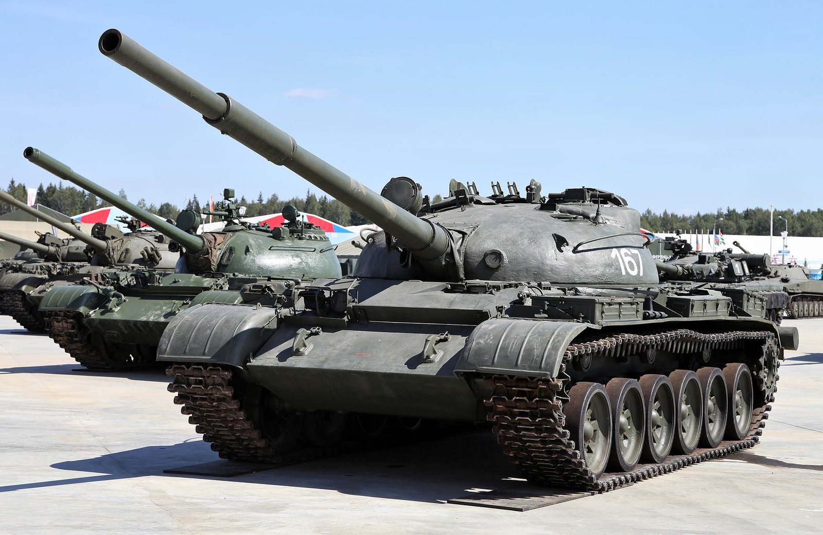 Object 167 in Patriot Park display, three-quarter front view. 25 July 2015. Patriot Park, Russia. Useful external view; museum/display state may differ from 1960s test configuration. [S9].