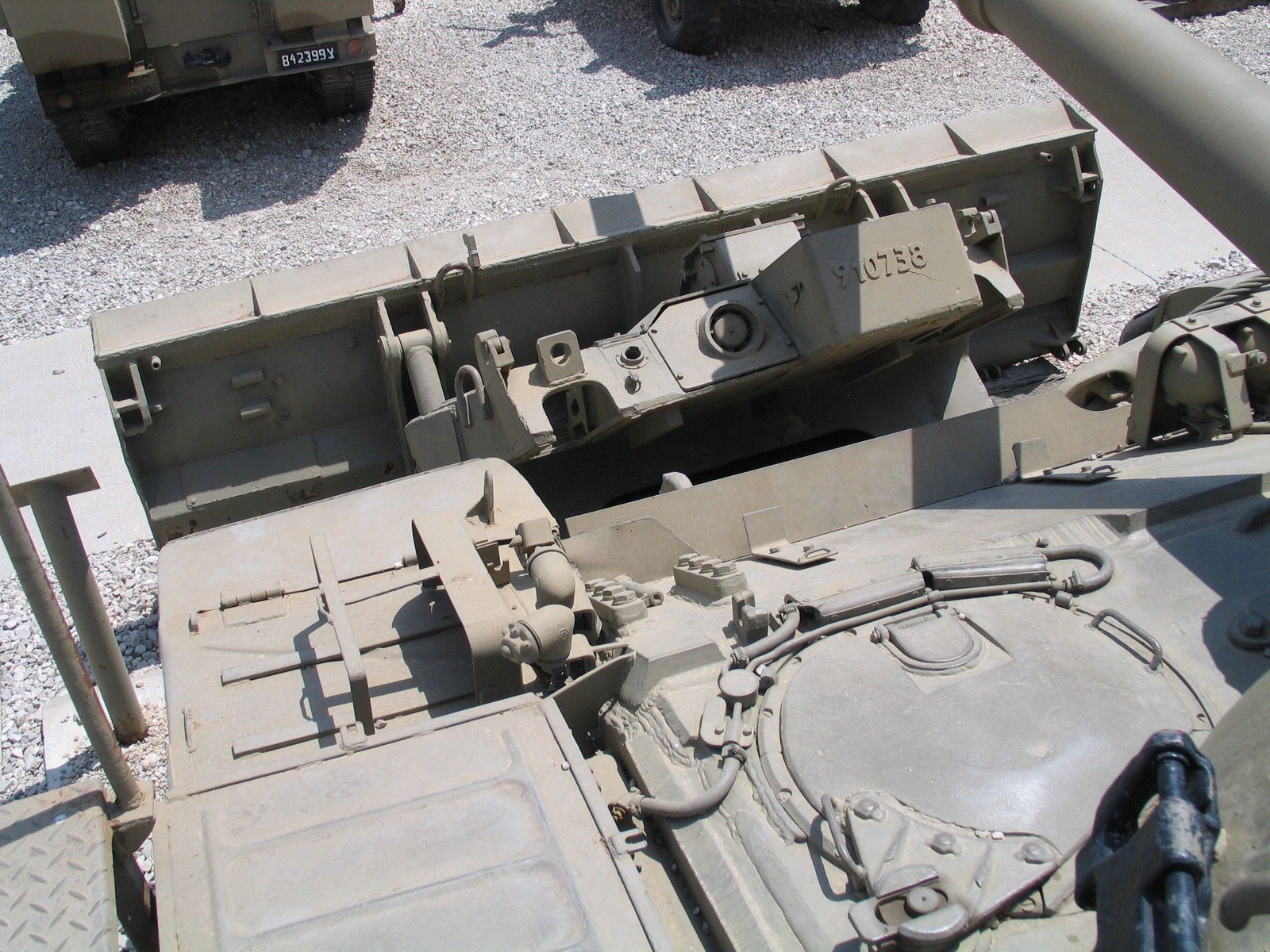 Upgraded T-55/Tiran-5 with dozer blade at Yad La-Shiryon, photographed 8 May 2008. Engineering fitting illustrates the Tiran family’s specialized-vehicle boundary; not all Tirans carried dozer equipment.