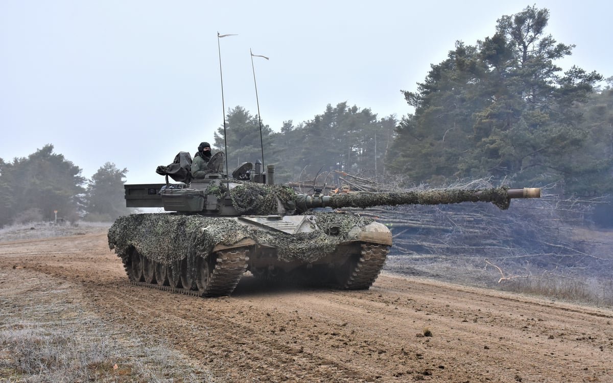 M84A4 Snajper photographed on 14 December 2024. Vehicle/variant identification: M-84A4 Snajper/Sniper. Location not specified in file page metadata. [S16].