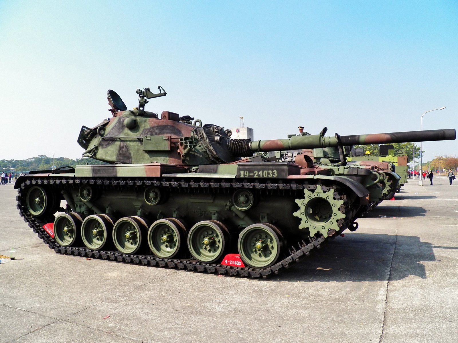 with turret traversed rearward after the open-base event, ready to move, ROCA Infantry School, 11 February 2012.