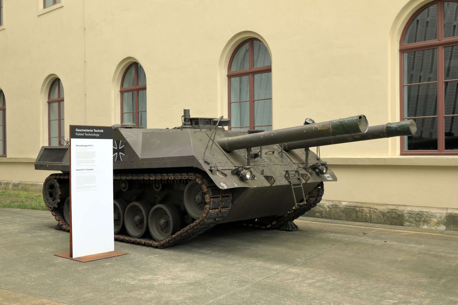 VT1-1 / Versuchsträger 1-1 displayed at Dresden. VT1-1 twin-105 mm casemate prototype. Commons page lists 18 August 2028 while file history shows upload on 25 August 2024; treat the date metadata as inconsistent and do not use it as historical evidence. Militärhistorisches Museum der Bundeswehr, Dresden, according to Commons context. Source/.