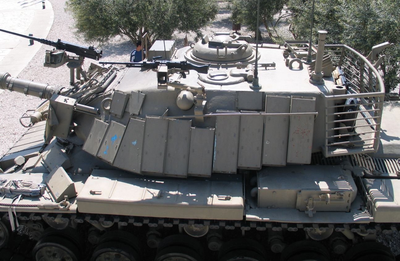 Magach 6 / Israeli upgraded M60A1 Patton with Blazer ERA at Yad La-Shiryon, Israel. 3 May 2006. useful view of ERA blocks and roof/cupola fittings; museum vehicle.