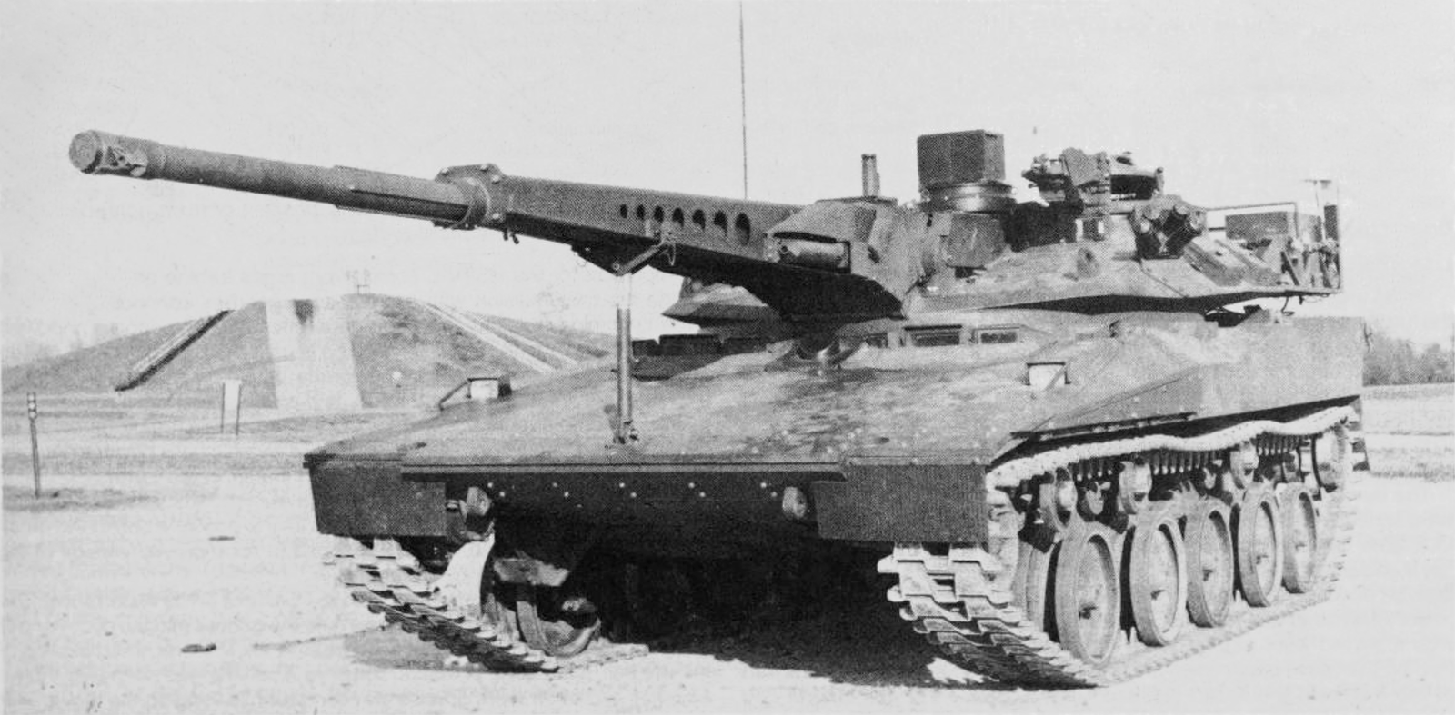 HSTV(L) prototype with hatches closed, circa 1981. not stated. the file description identifies the vehicle as buttoned up circa 1981.