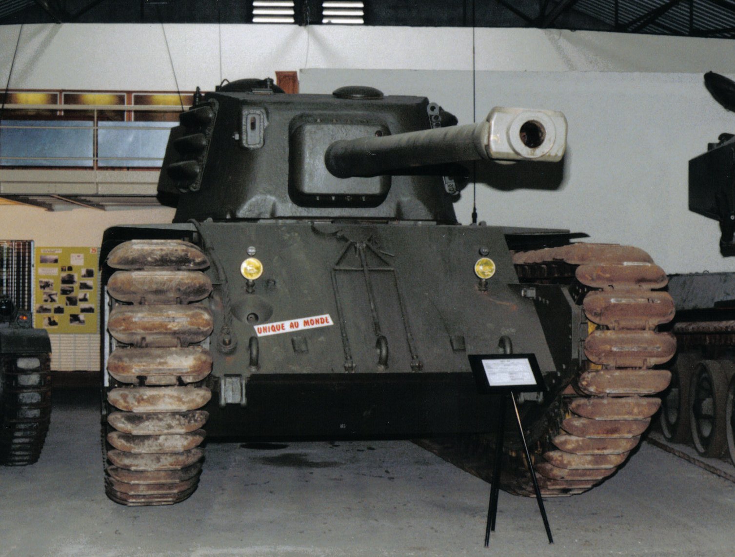 Production ARL 44 frontal view, Saumur museum, France, photographed 1997. Source/. museum vehicle; Shows frontal hull, mantlet, tracks, and turret silhouette.